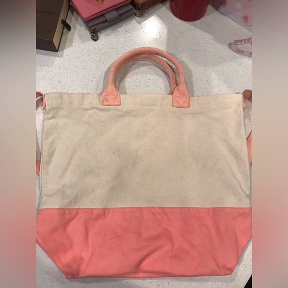 Victor’s secret tote - Picture 2 of 5